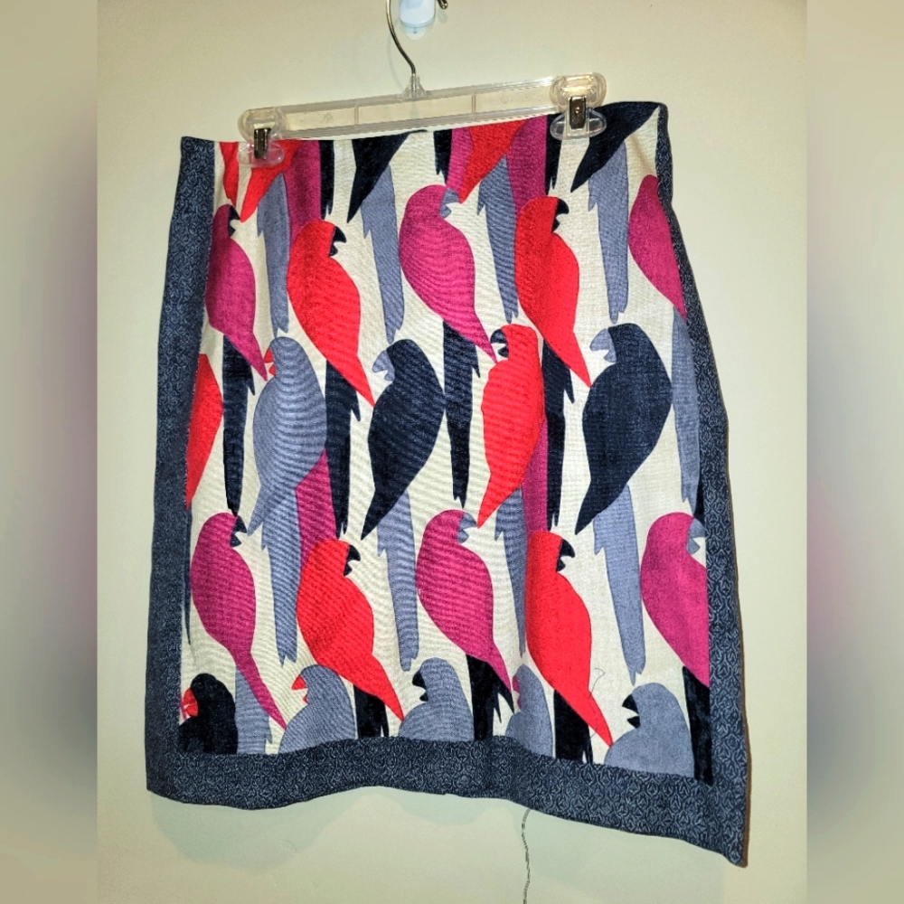 Skirt Nic + Zoe skirt size 8 pink orange grey parrots